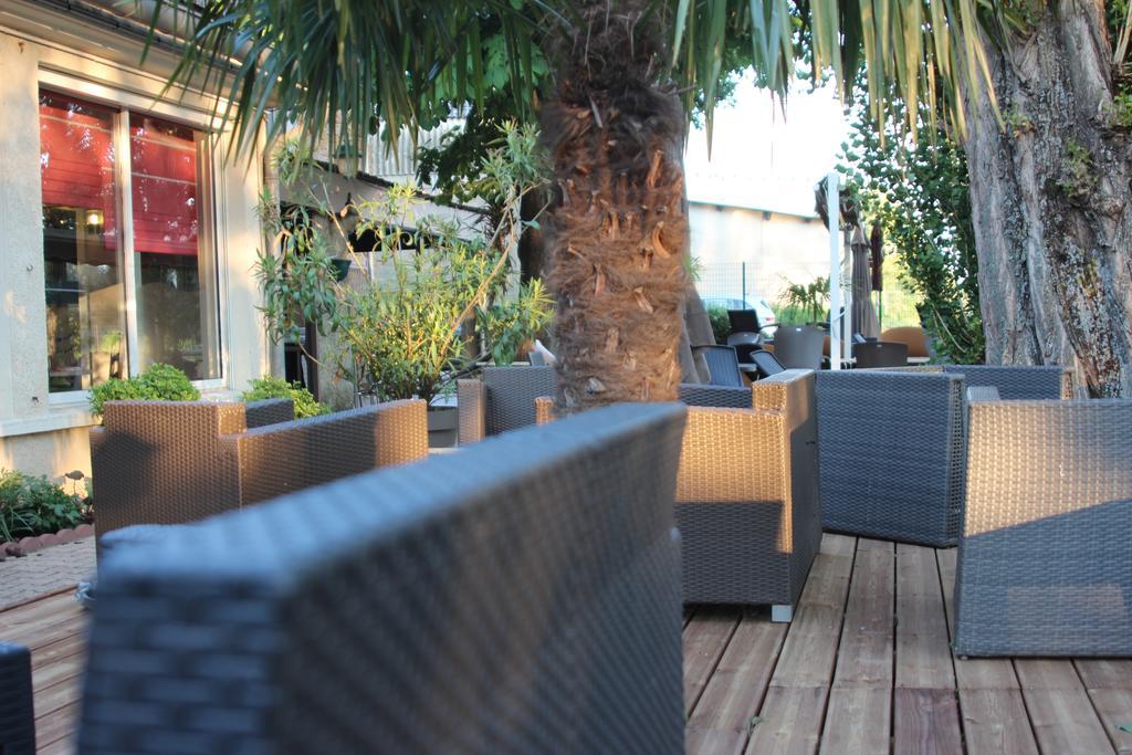O2 Saone Hotel Reyrieux Exterior foto